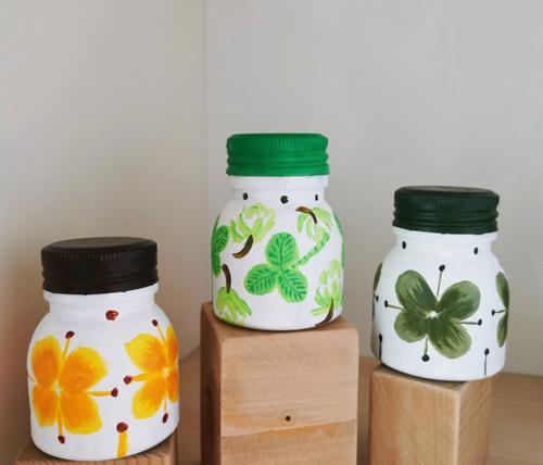 迷你世界小玻璃瓶合成教程（以迷你世界小玻璃瓶为材料，教你如何合成制作出各式可爱小玻璃瓶）