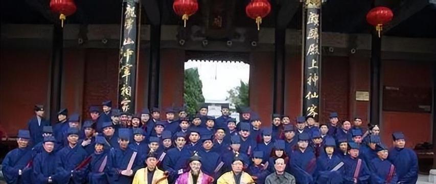 以道士闪电破阵技能加点攻略（掌握技能加点技巧，提升道士输出能力）